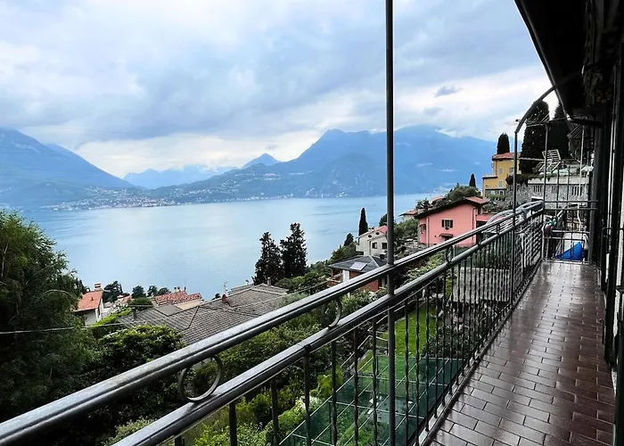 Sunset House Air Con Large Balcony, Unbeatable View And Peace アパート ペルレード