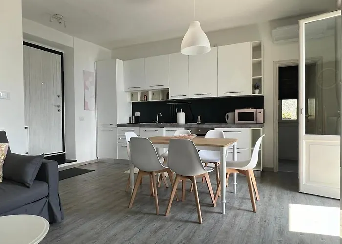 Sunset House Air Con Large Balcony, Unbeatable View And Peace ペルレード