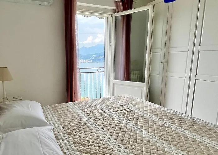 Appartement Sunset House Air Con Large Balcony, Unbeatable View And Peace Perledo
